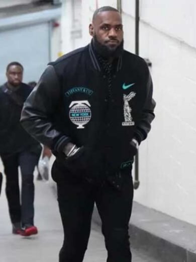 Tiffany-and-Co-Nike-Varsity-Bomber-Jacket3-910x1155