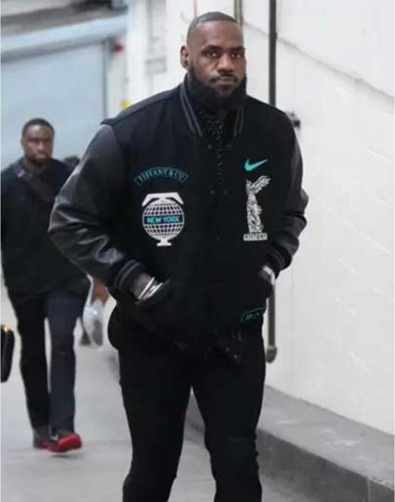 Tiffany-and-Co-Nike-Varsity-Bomber-Jacket3-910x1155