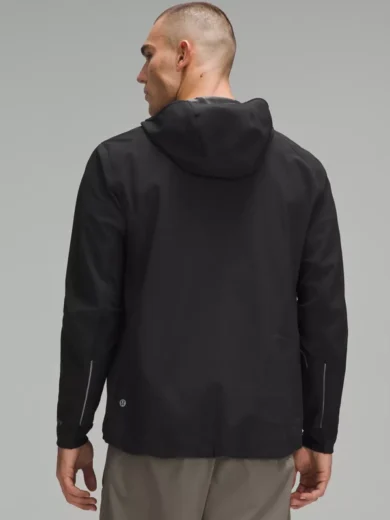 Lululemon Men’s Cross Chill Performance Jacket