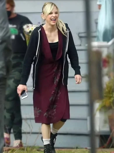 The Estate Savanna Black Hoodie