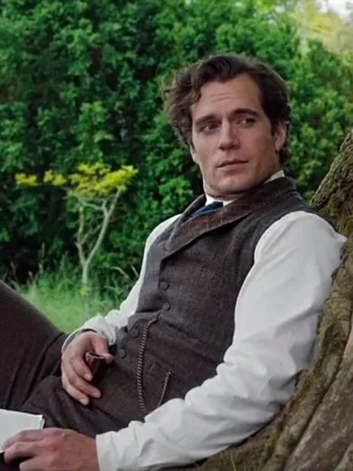 Enola Holmes 2 Sherlock Holmes Vest