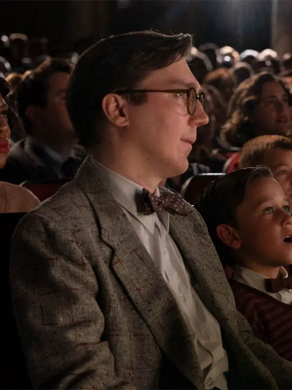 The Fabelmans 2022 Burt Fabelman Gray Blazer