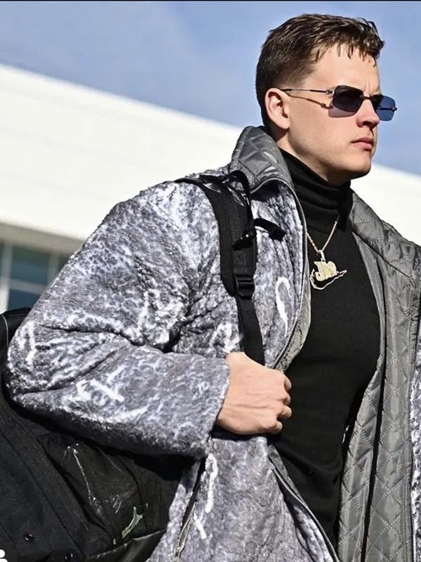 Joe Burrow NFL Sherpa Heart Jacket