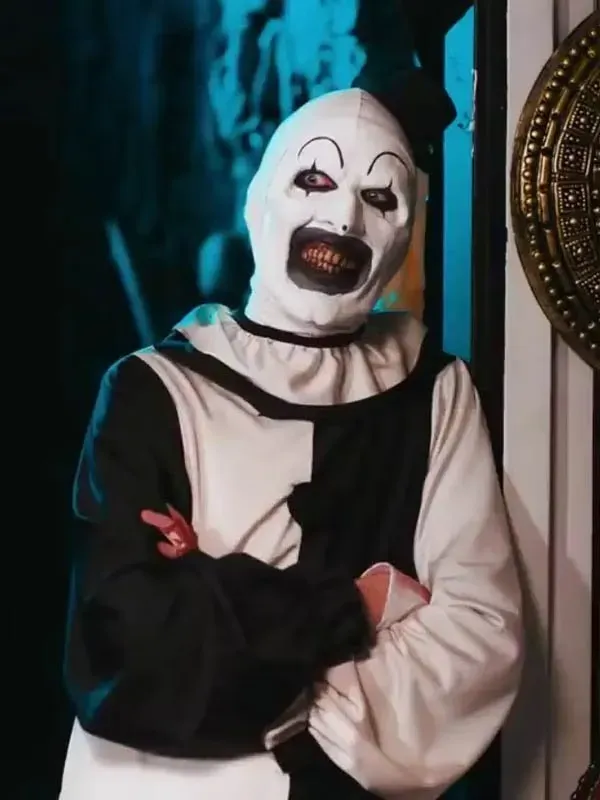 Terrifier 2 Art the Clown Costume