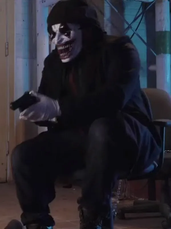 Deinfluencer 2022 Charles Black Coat