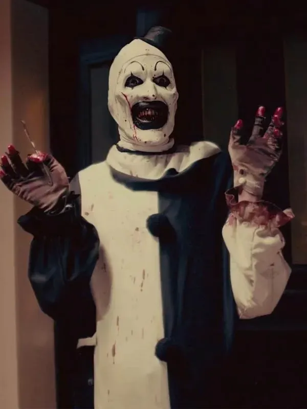 Terrifier 2 Art the Clown Costume