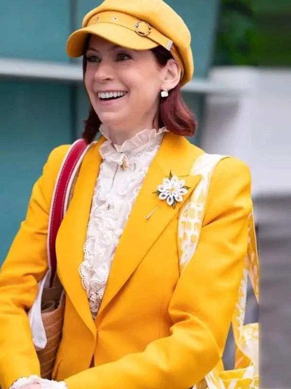 Carrie Preston Elsbeth S03 Yellow Blazer