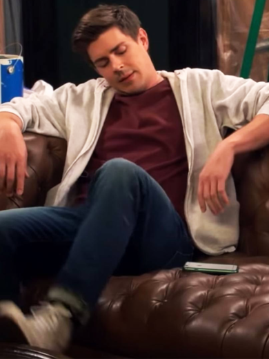 How I Met Your Father 2022 Jesse Hoodie