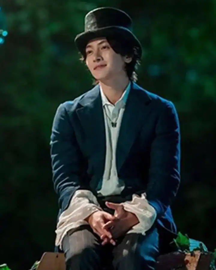 The Sound of Magic Lee Eul Coat