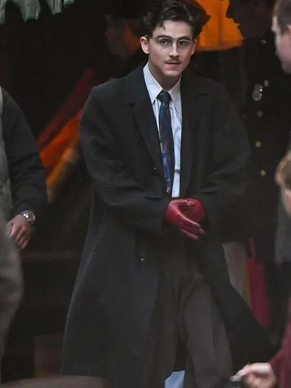 Timothée Chalamet Marty Supreme Black Coat
