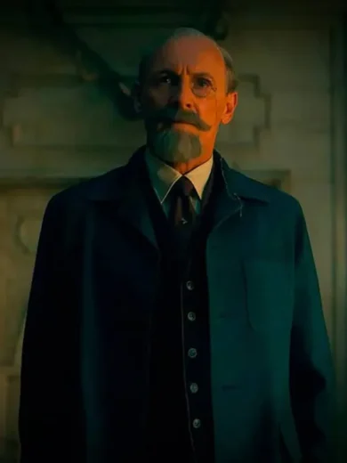 The Umbrella Academy S03 Reginald Hargreeves Coat