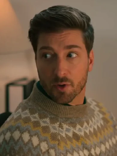 Christmas Keepsake 2023 Daniel Lissing Sweater