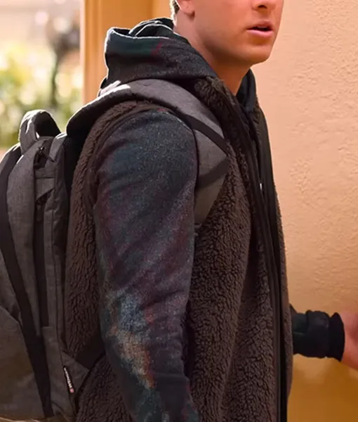 Never Have I Ever S03 Ben Gross Shearling Vest