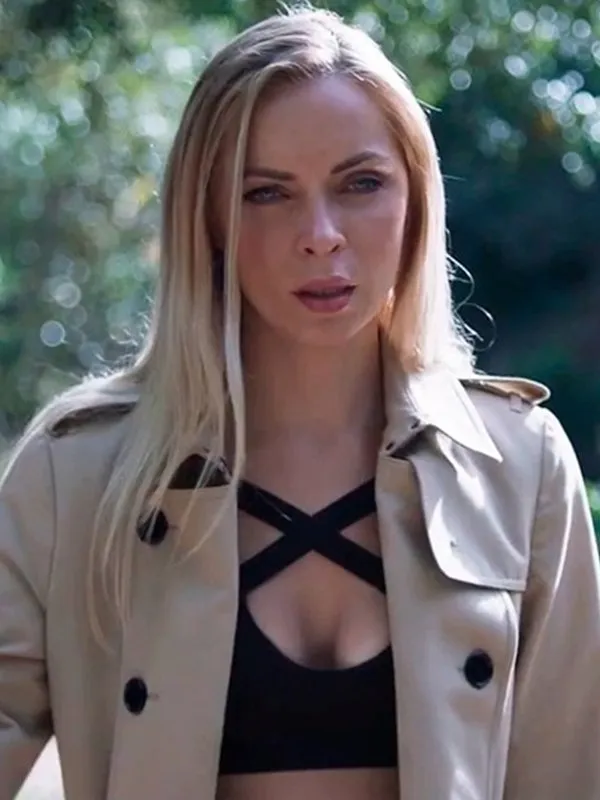 The Moderator Mya Snik Beige Coat