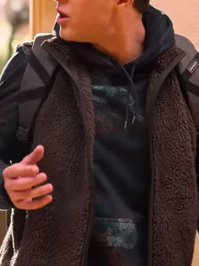 Never Have I Ever S03 Ben Gross Shearling Vest