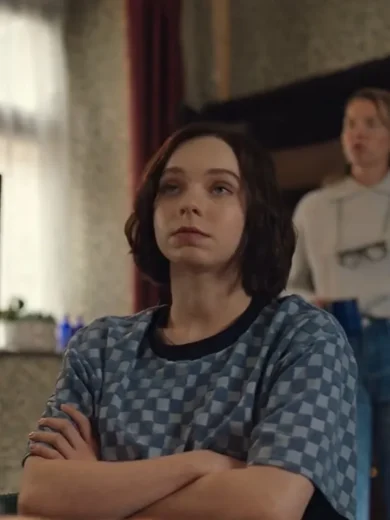 A Good Girl’s Guide To Murder Emma Myers Check T-Shirt