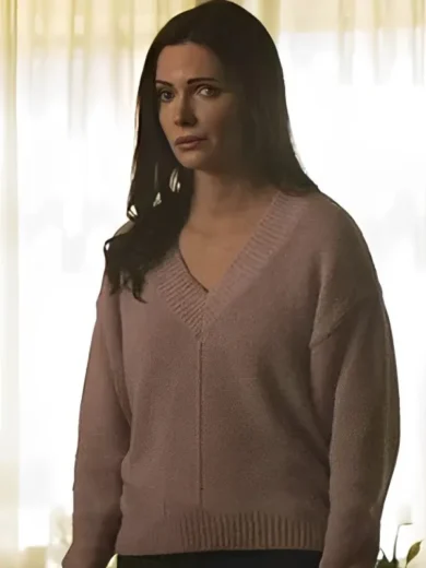 Superman and Lois S4 Elizabeth Tulloch Sweater