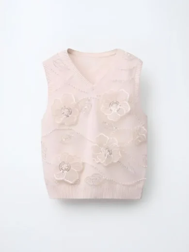 9-1-1 S8 Askyler Bell Floral Knitted Vest