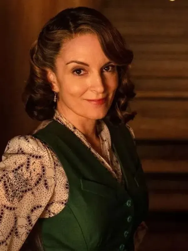 A Haunting in Venice 2023 Tina Fey Green Vest