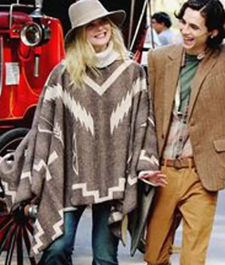 A Rainy Day in New York Elle Fanning Poncho