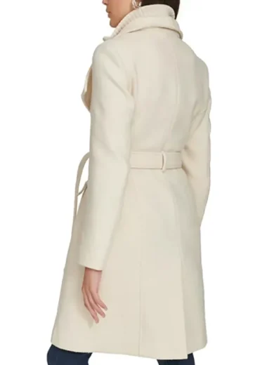 Abbott Elementary Sheryl Lee Ralph White Coat